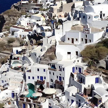 Economy Quadruple Dpan Saint George Naxos Willa Naxos City