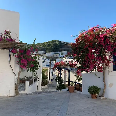 Villa Naxos City Center Room Economy Quadruple Room Private Balcony City Views