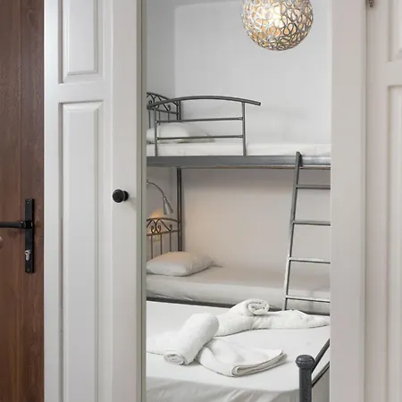 Naxos City Center Room Economy Quadruple Room Private Balcony City Views * Naxos City